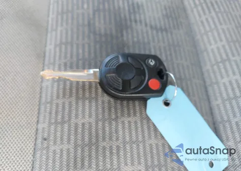 2010 Ford Fusion Se from USA, damaged, VIN 3FAHP0HA4AR340710